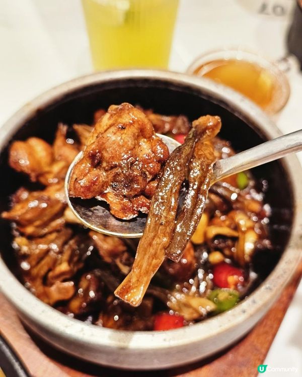 📍深圳必吃。最地道的北京烤鴨～鴨小七🦆