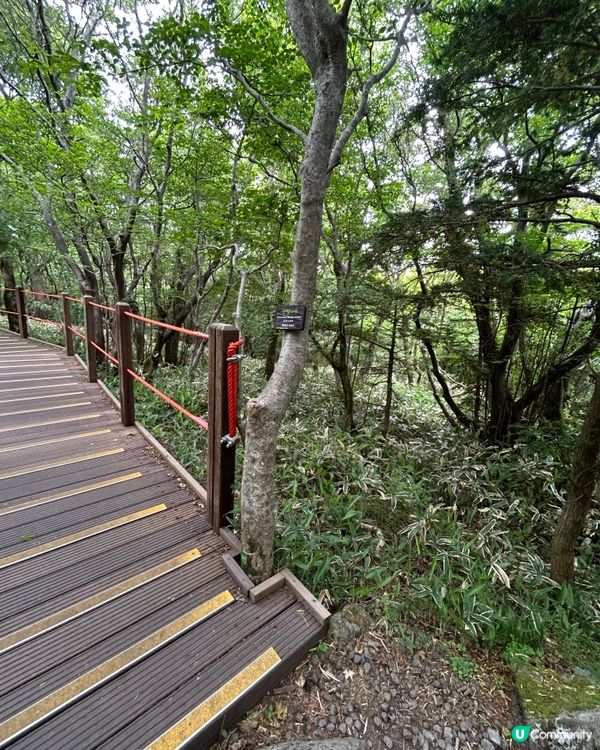 漢拏山御里牧登山