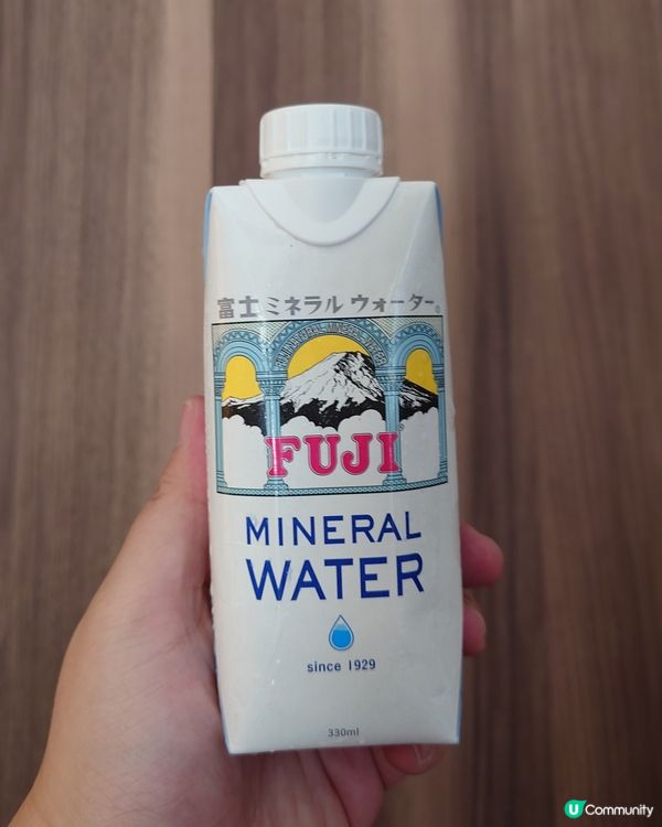 第一次飲日本既盒裝水 佢同膠樽裝水有咩分別？