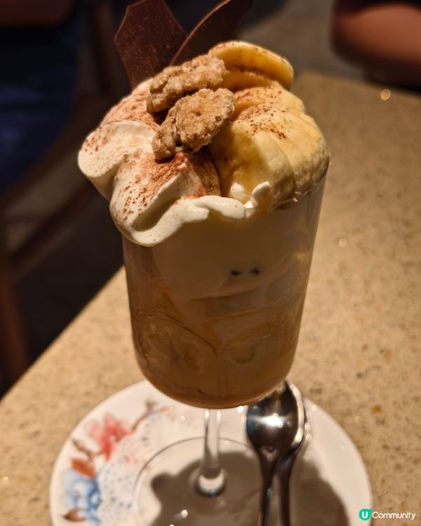 必點富咸香味的博多明太子pizza