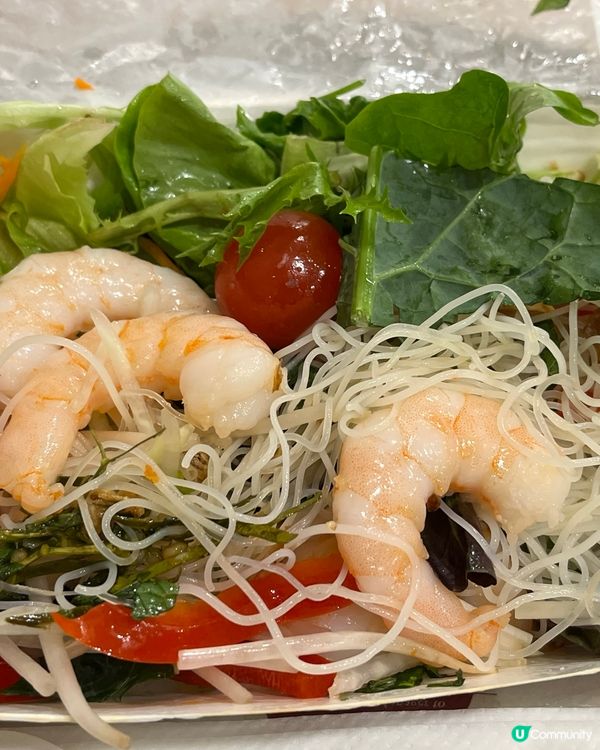 英式咖啡店可以食到泰式美味沙律?