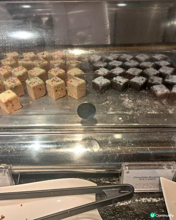 【香港機場】環亞機場貴賓室Plaza Premium Lounge