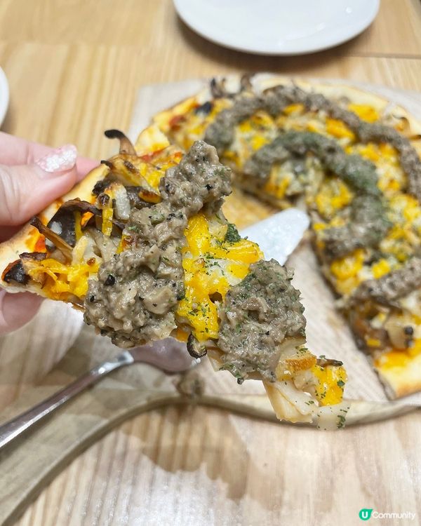 [澳門素食] 黑沙灣 | Vega Vega 我行我素：二訪再吃經典菜式 必試黑松露薄餅 鰻魚飯 桃膠肉燥飯