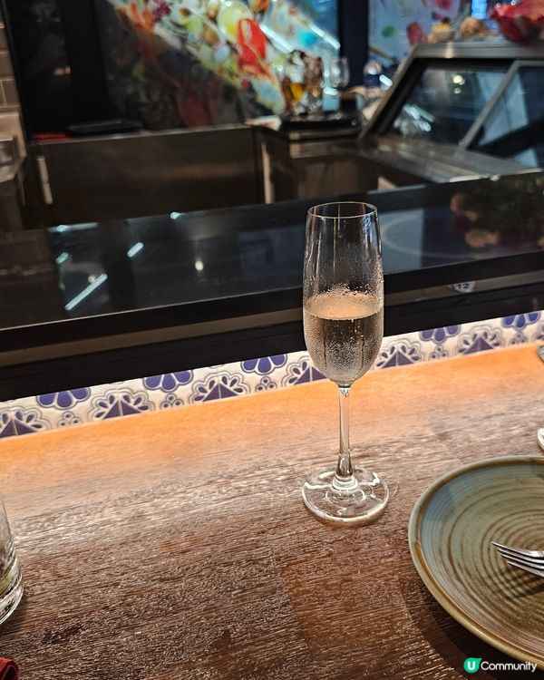 HH好去處！中環都有平好食好飲！