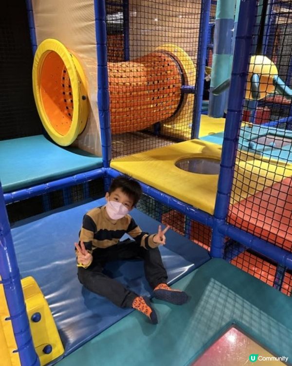 【 以體育為主題的大型室內遊樂場 】