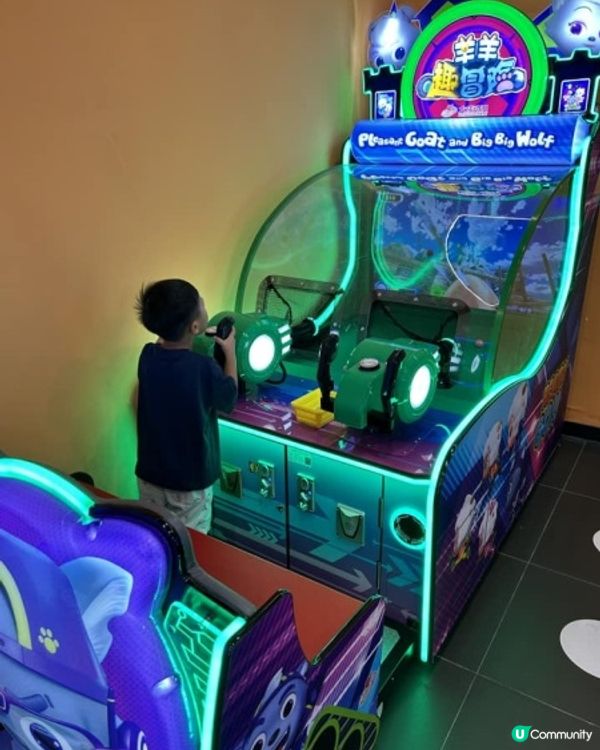 【 筍崗玩樂一天遊。體驗兒童版室内卡丁車 】