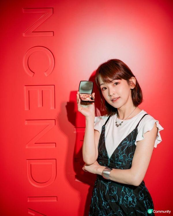 CHANEL CODE COULEUR POP-UP Store