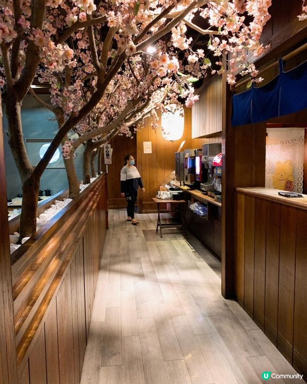 台灣 新北市新莊 壽喜燒一丁二代目 肉、蔬菜、飲品、甜點無限吃到飽 平日HKD$ 139，假日HKD$ 156