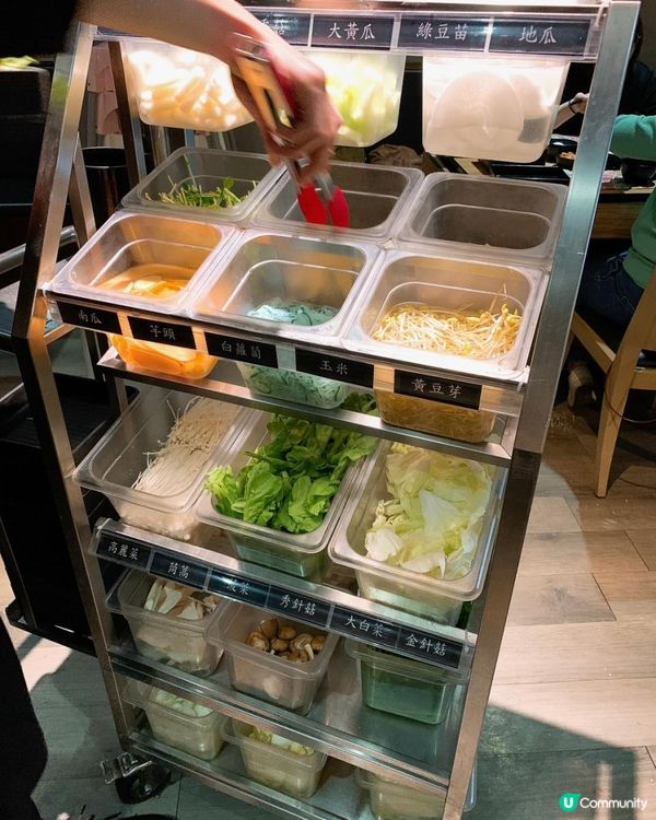 台灣 新北市新莊 壽喜燒一丁二代目 肉、蔬菜、飲品、甜點無限吃到飽 平日HKD$ 139，假日HKD$ 156