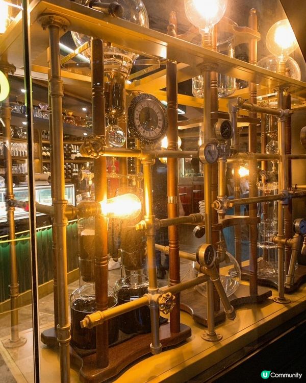 台灣/台北 Buna caf'e 布納咖啡館 不限時間 花藝歐風 無國界料理/咖啡/酒類/早午餐/義大利麵/燉飯/排餐/全都有 (MRT:世貿101捷運站)