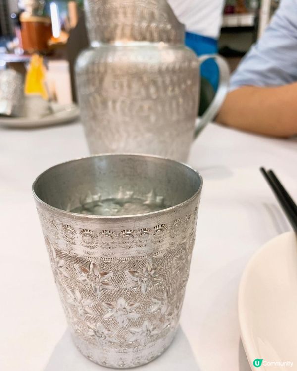 台灣/台北 泰讚泰式料理 便宜好吃 酸辣生蝦必點 每道HK$25元起 臨江夜市、通化夜市(MRT：紅線/信義安和站)