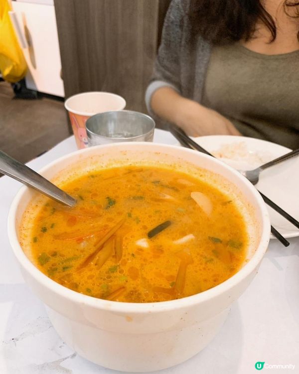 台灣/台北 泰讚泰式料理 便宜好吃 酸辣生蝦必點 每道HK$25元起 臨江夜市、通化夜市(MRT：紅線/信義安和站)