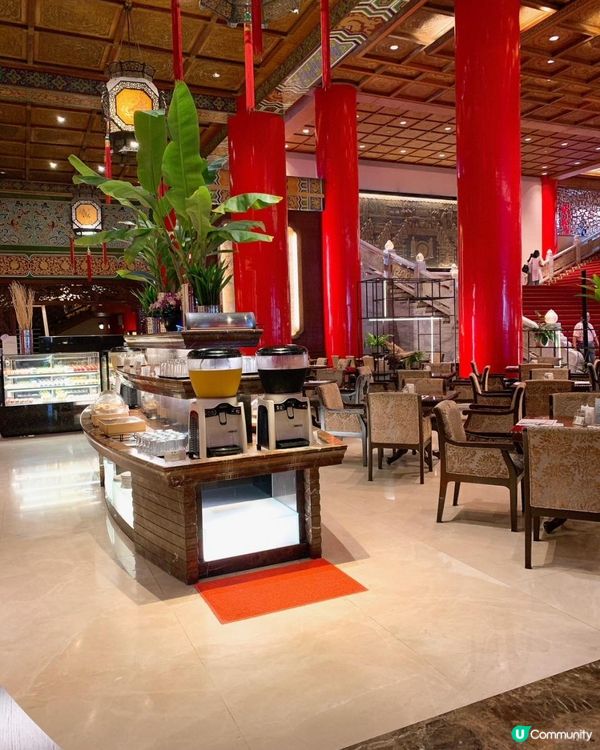 台灣/台北 圓山大飯店松鶴廳 無國界創意百匯料理及精緻義法甜點 任食任飲 (MRT：劍潭站)