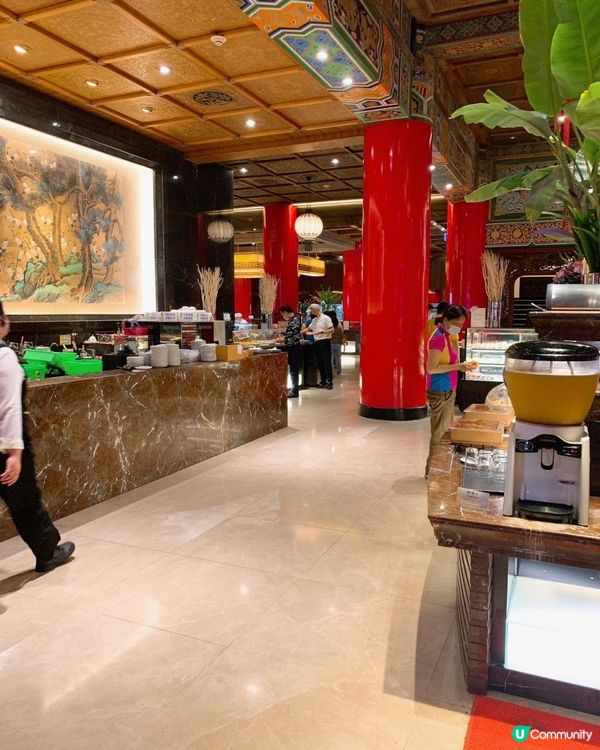 台灣/台北 圓山大飯店松鶴廳 無國界創意百匯料理及精緻義法甜點 任食任飲 (MRT：劍潭站)