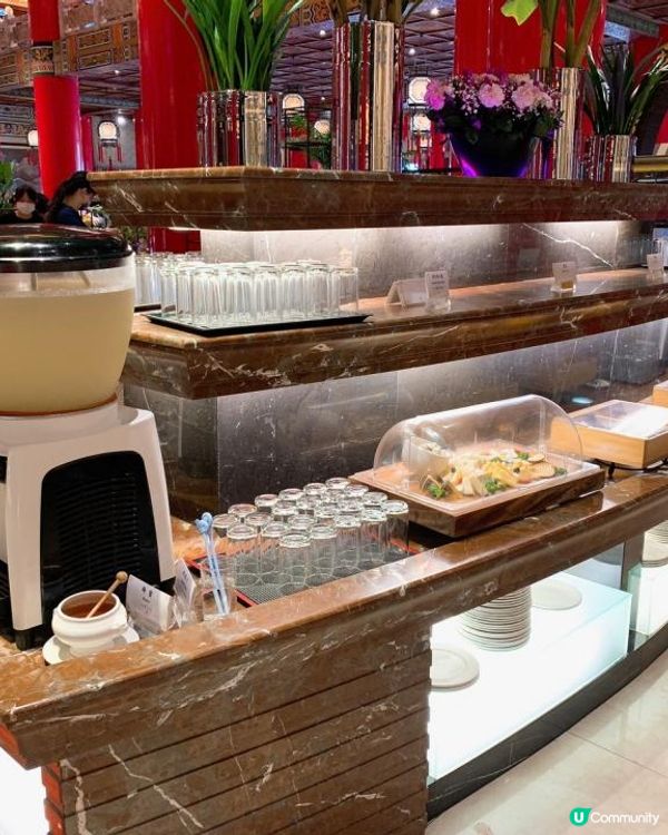 台灣/台北 圓山大飯店松鶴廳 無國界創意百匯料理及精緻義法甜點 任食任飲 (MRT：劍潭站)