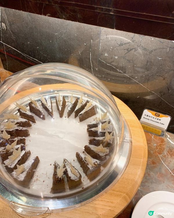 台灣/台北 圓山大飯店松鶴廳 無國界創意百匯料理及精緻義法甜點 任食任飲 (MRT：劍潭站)