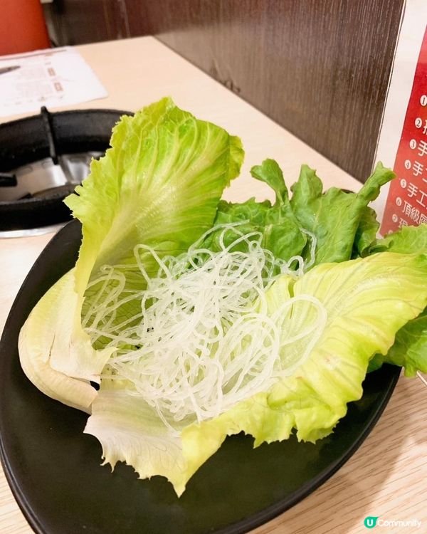 台灣/台北 玉璽石頭火鍋 食材很棒 炸天婦羅、手工魚餃 (MRT：六張犁捷運站)