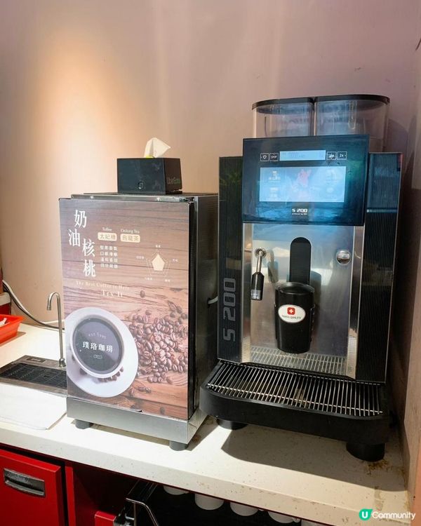 台灣/台北 滿堂紅頂級麻辣鴛鴦鍋 升級超滿足吃到飽 哈根達斯冰淇淋8種口味 松江店(MRT：行天宮站)