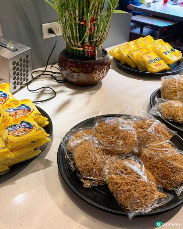 台灣/台北 滿堂紅頂級麻辣鴛鴦鍋 升級超滿足吃到飽 哈根達斯冰淇淋8種口味 松江店(MRT：行天宮站)