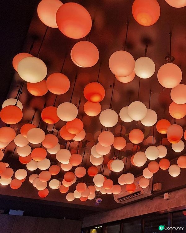 旺角型格樓上月球酒吧《J.moon》