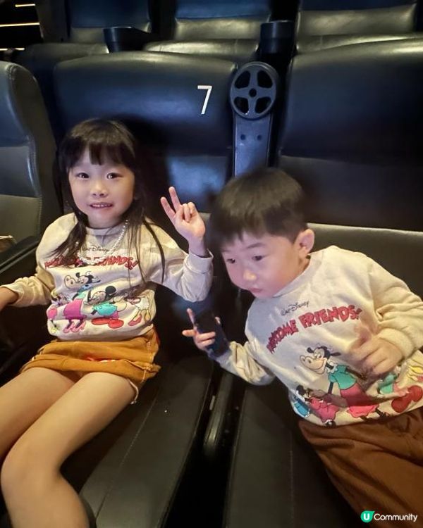 睇戲喇🎬鴨仔也移民🦆🦆🦆