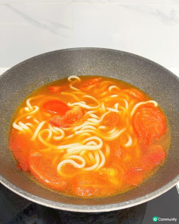 🍅快靚正一鍋到底蕃茄湯豚肉烏冬🥢