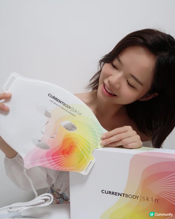 CurrentBody全新 4合1 LED 光療面膜儀🌈