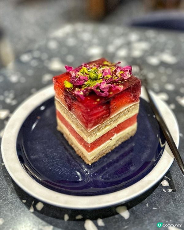 草莓西瓜蛋糕🍰 炭燒澳洲穀飼黑安格斯封門柳🥩