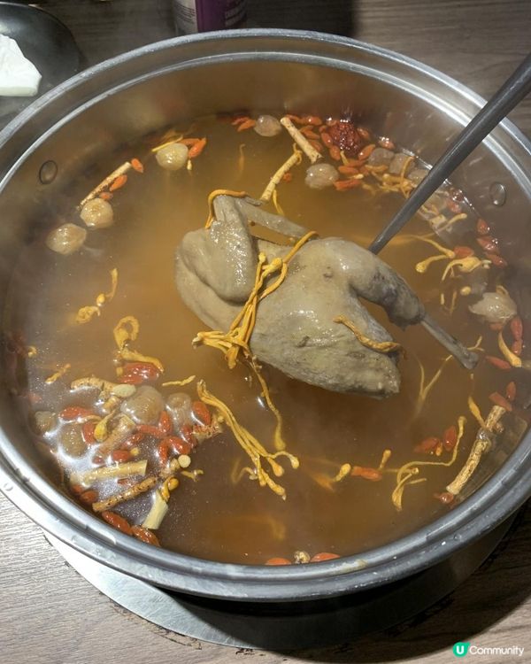 全港首間火焰牛尾鍋任食 大推養生鷓鴣湯