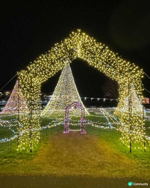 輕井澤王子購物廣場的晚上