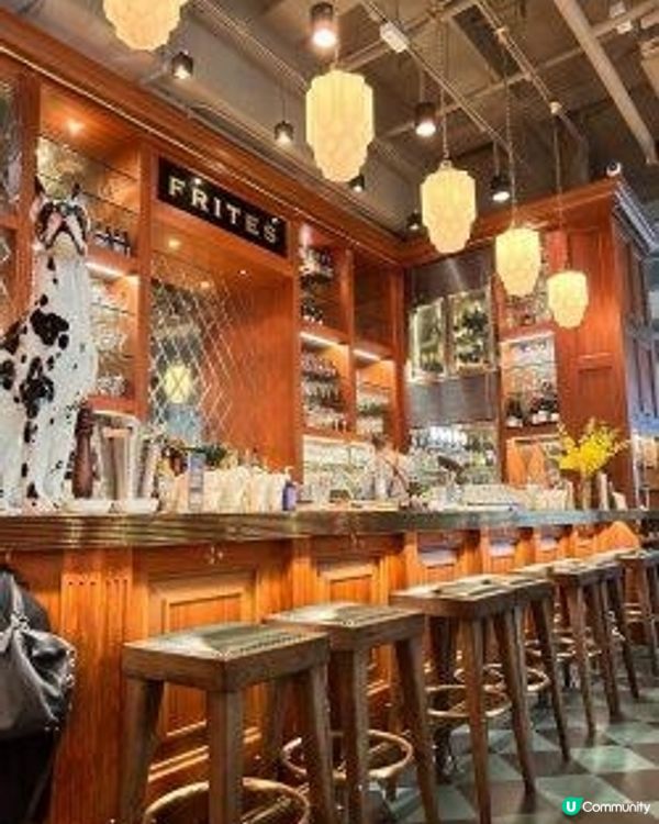 一家集古典與現代於一身嘅比利時啤酒館