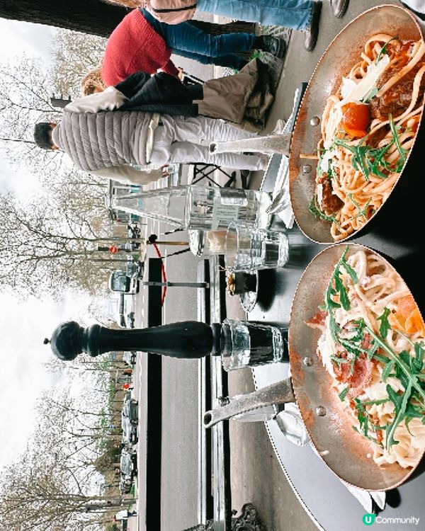 法國巴黎必食?油封鴨真係名不虛傳，我暫時只係見過得法國?油封...