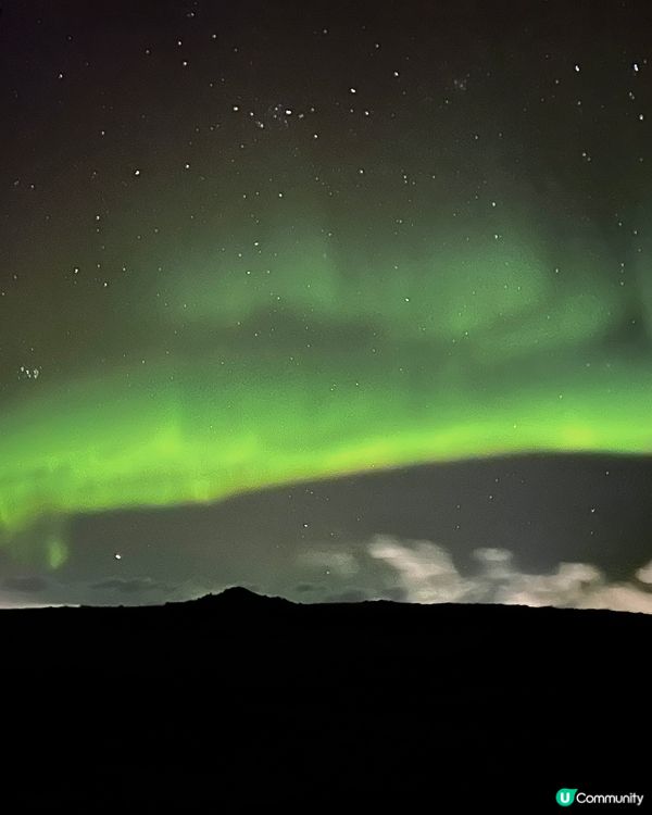 令我最難忘嘅旅遊景點喺冰島,因為我喺呢度睇到好靚嘅極光,完成...