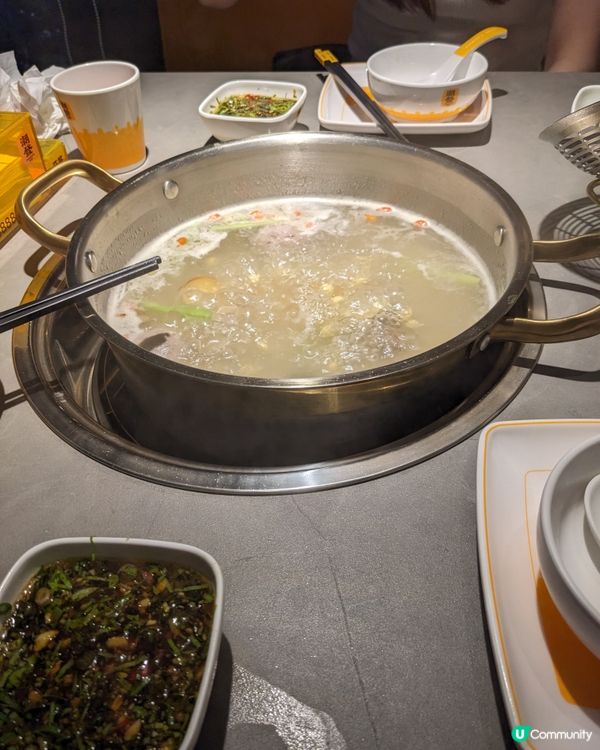 星期六日近近地當然首選深圳，食新鮮既潮汕牛肉火鍋，店名係潮發...
