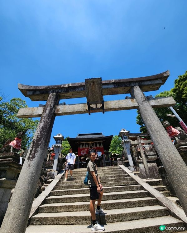 1.稻荷山最高個間神社，去到伏見稻荷點都要上到最高既 2.大...