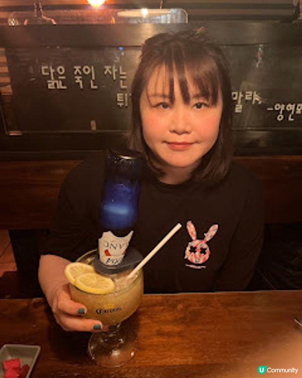 飲食。韓式炸雞。outdatk