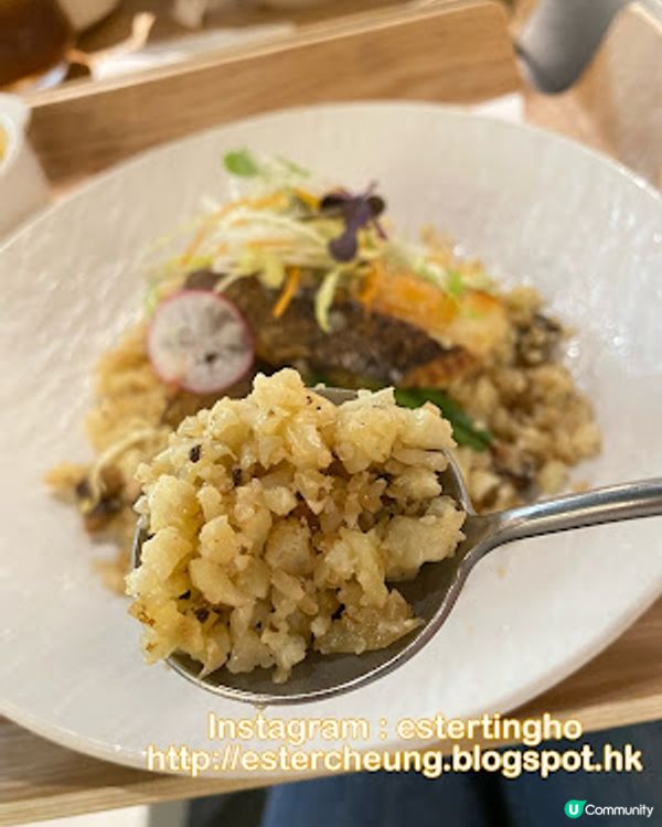 【荔枝角 食記】去食個健康午餐 ♥ 香煎比目魚伴黑松露野菌椰菜花飯。藍莓酥粒芝士蛋糕 ♥ Belly Soul