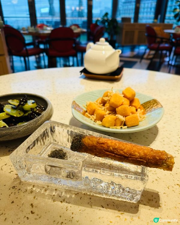 手卷雪加 出色臘味煲仔飯