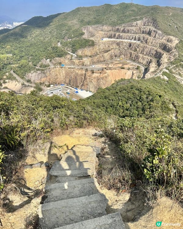 渣甸山一個半小時遠足｜欣賞維港兩岸景致｜踏足「懸空棧道」