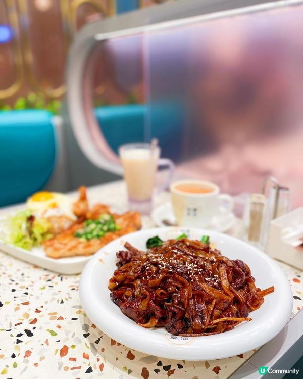 大排長龍茶餐廳