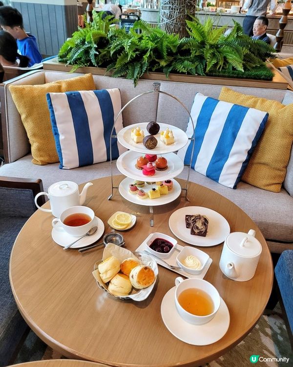 [New Year Festive Afternoon Tea ] 新年節慶下午茶 @ Lighthouse Lounge ( 黃竹坑香港富麗敦海洋公園酒店 )