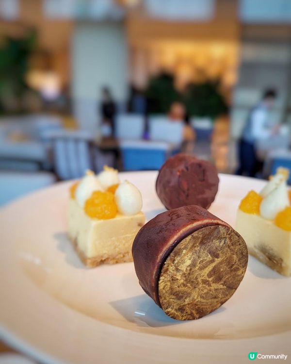 [New Year Festive Afternoon Tea ] 新年節慶下午茶 @ Lighthouse Lounge ( 黃竹坑香港富麗敦海洋公園酒店 )