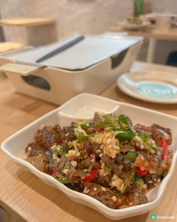 新開油麻地白色木系 台式串燒 連居酒屋嘅雞肝串都有﹗