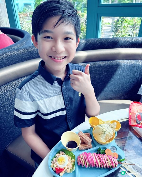 迪士尼特色西餐廳