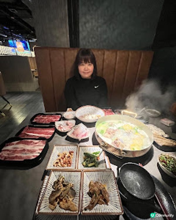 飲食。任食打邊爐。安格斯肥牛。淥鼎記