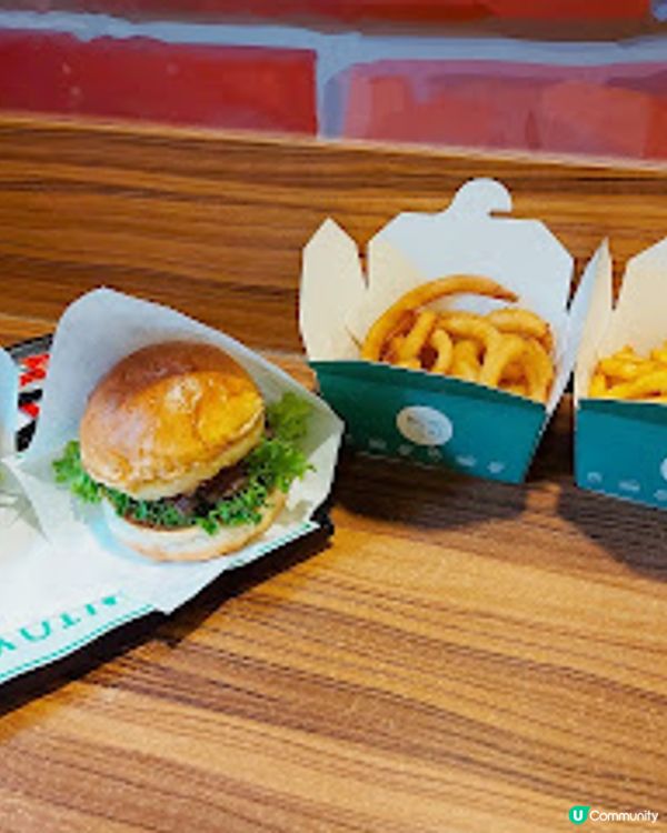 ~~即叫即做抵食美式漢堡~~moo moo