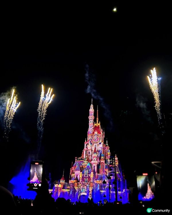 ✨🎆𝐇𝐚𝐩𝐩𝐲 𝐍𝐞𝐰 𝐘𝐞𝐚𝐫🍾️✨