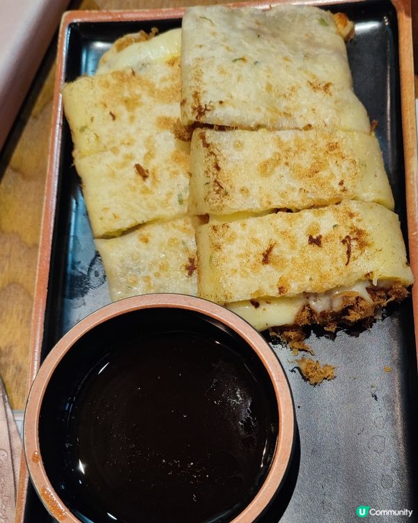 牛肉麵，起司蛋餅