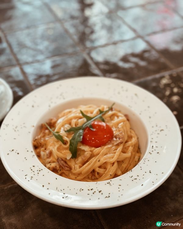 銅鑼灣高質工業風café 必食招牌軟滑cheesecake🤍