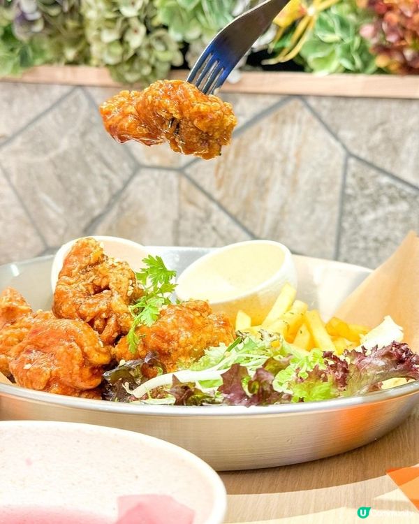 又一城新開韓式餐廳！🍊  簡約風打卡一流📸